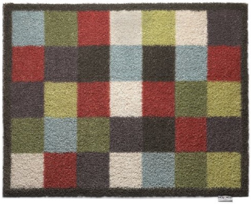 Hug Rug Check-10 Squares 65cm x 85cm 