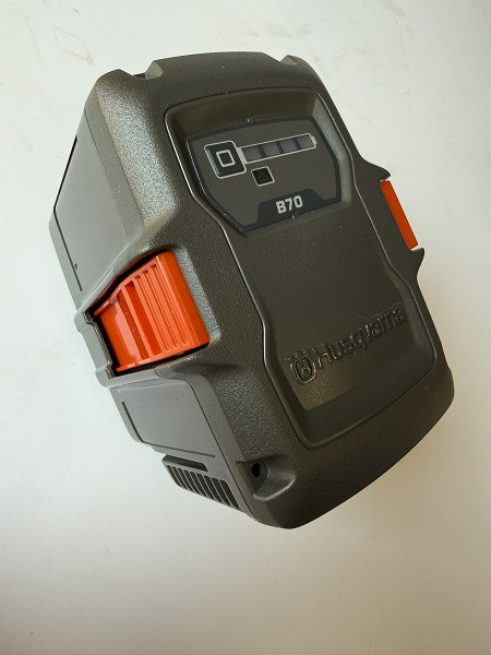 Husqvarna 40-B70 Battery Casing Spare Part Kit (no battery cell) 538992901